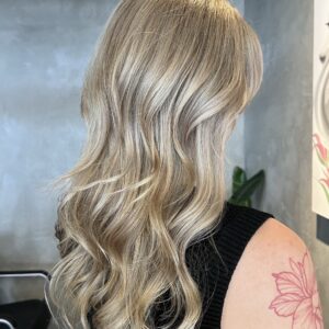 {{ $property->title }}のサムネイル