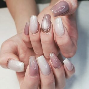 {{ $property->title }}のサムネイル