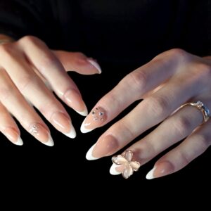 {{ $property->title }}のサムネイル