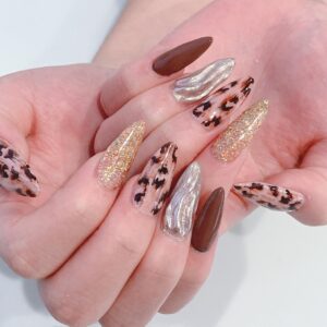 {{ $property->title }}のサムネイル